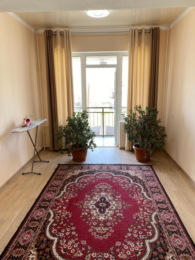 Отель Жылдыз Jalal-Abad Exterior foto